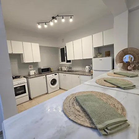 Sunnsea Apartament Pafos